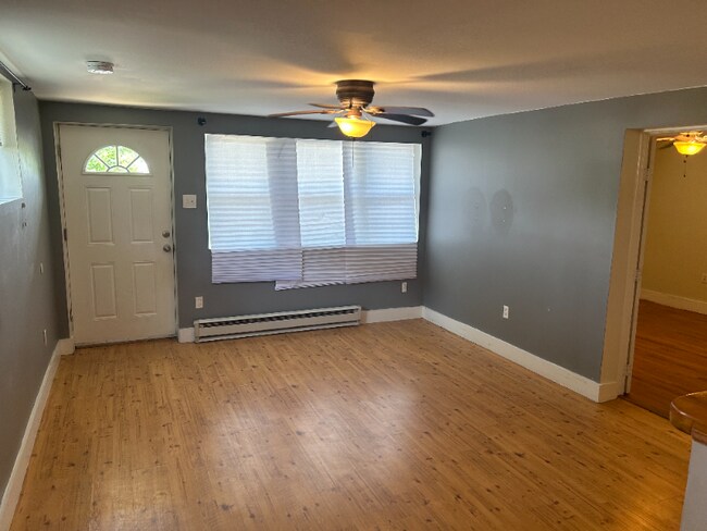 Building Photo - 2418 Old Welsh Rd