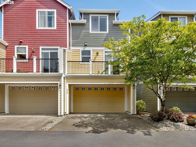 Building Photo - 830 NW Council Dr