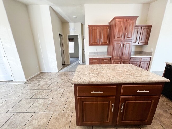 Building Photo - MESQUITE SPRINGS COMMUNITY-COTTONWOOD