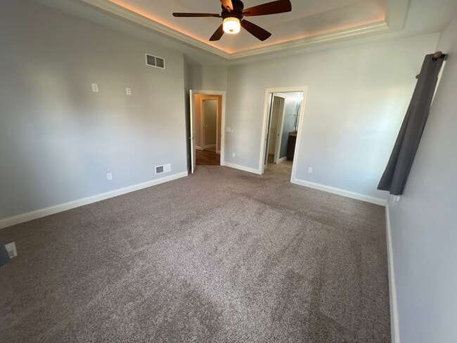 Building Photo - 8916 Pine Hollow Pl