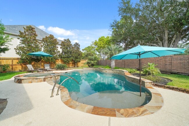 Building Photo - 5710 Everhart Manor Ln