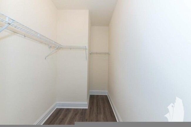 Building Photo - 1 bedroom in Chicago IL 60647