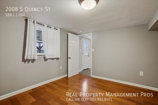 Building Photo - 2008 S Quincy St