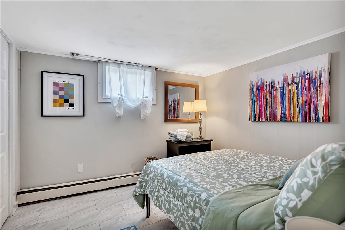 Building Photo - 10 Ritchie Pl