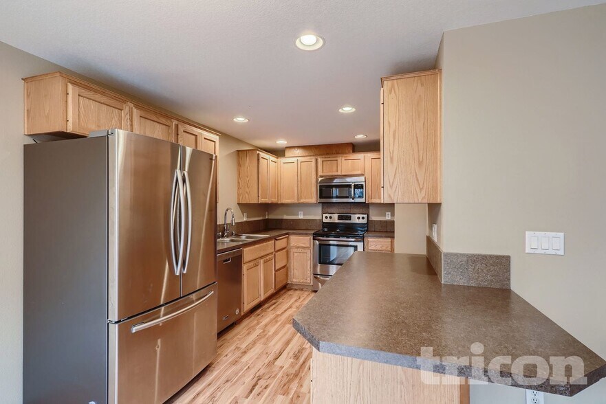 Building Photo - 1407 SW 7th Ct