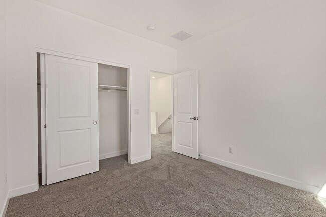 Building Photo - Brand New Home For Rent!