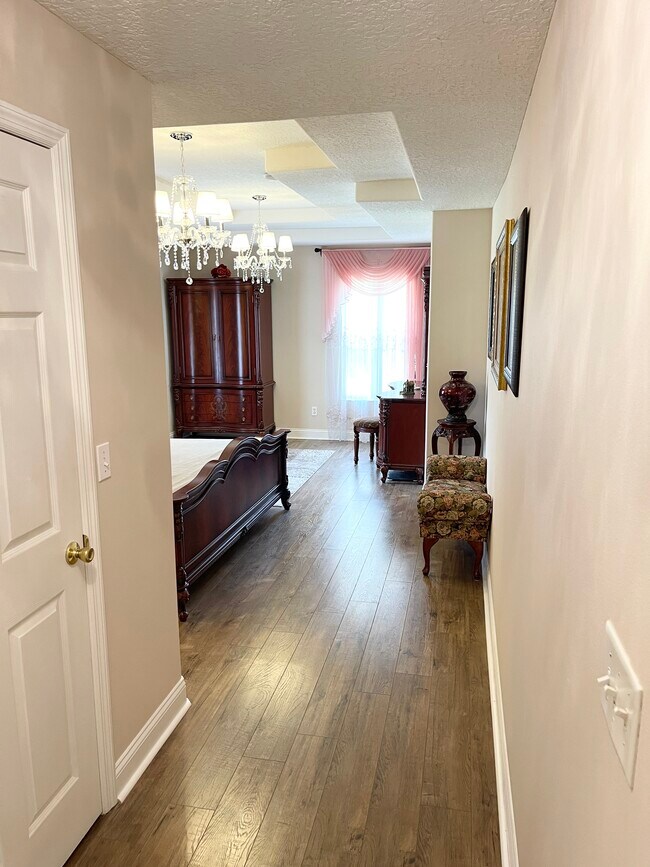 Building Photo - 35 Postman Ln