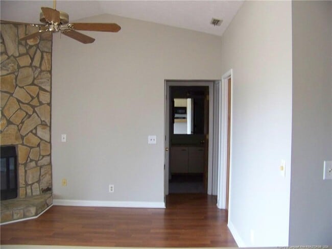 Building Photo - 6732 Willowbrook Dr