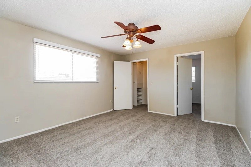 Building Photo - 3527 S Shafer Dr