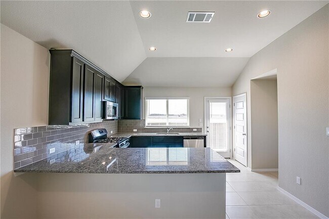 Building Photo - 2036 Mar Vista Ln