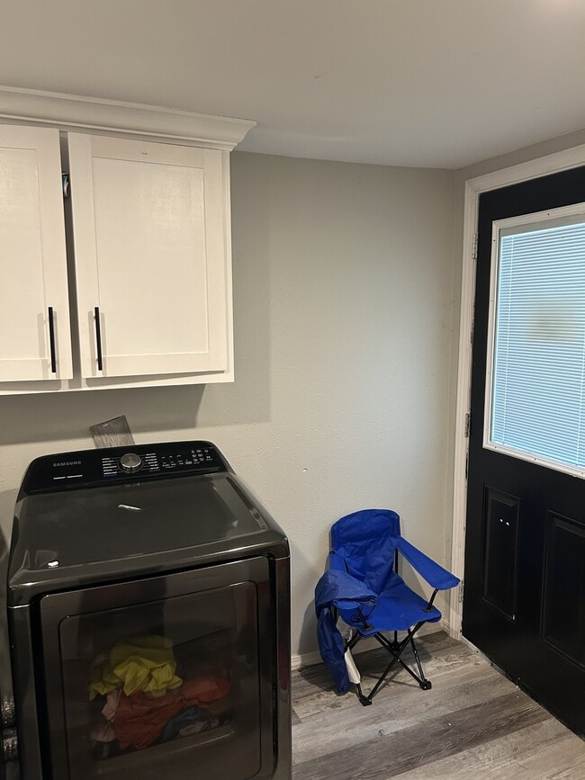 Building Photo - 1610 14th St