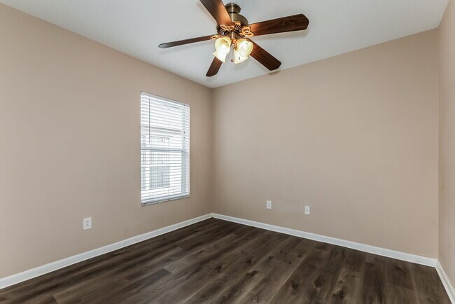 Building Photo - 13247 Early Run Ln