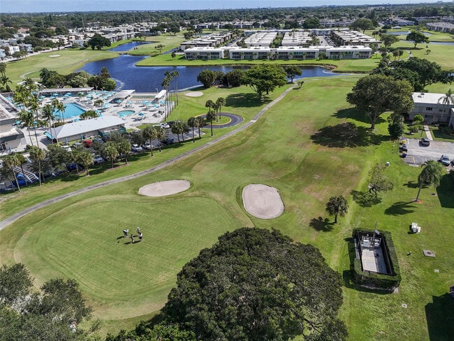 Building Photo - 580 Normandy Ln