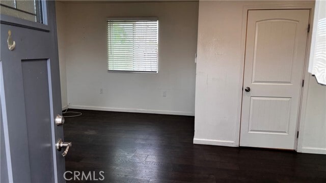 Building Photo - 7922 Lindley Ave