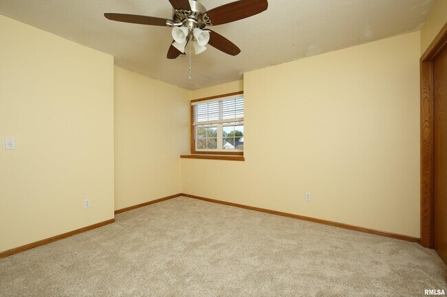 Building Photo - 4005 Raleigh Ave