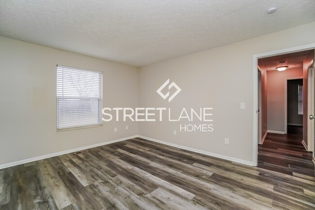 Building Photo - REDUCED- Now offering $1000 off first full...