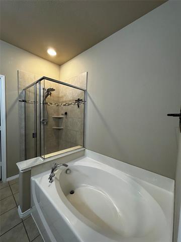 Building Photo - 4548 Fern Valley Dr