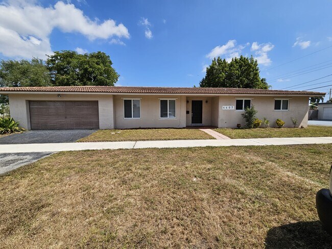 Building Photo - 4407 Arthur St