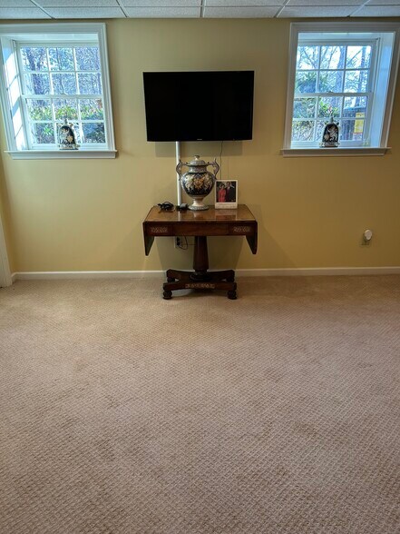 Building Photo - 68 Westwood Cir SW