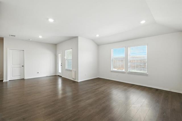 Building Photo - 11112 W Pond Dr
