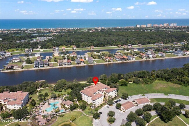 Building Photo - 115 Riverview Bend S