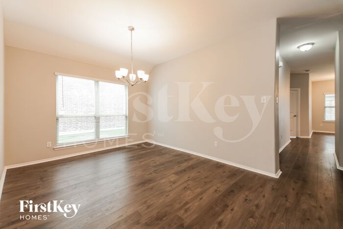 Building Photo - 1217 Lake Worth Trl