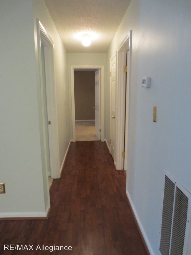 Building Photo - 2 br, 2 bath House - 1523 PENROSE ARCH