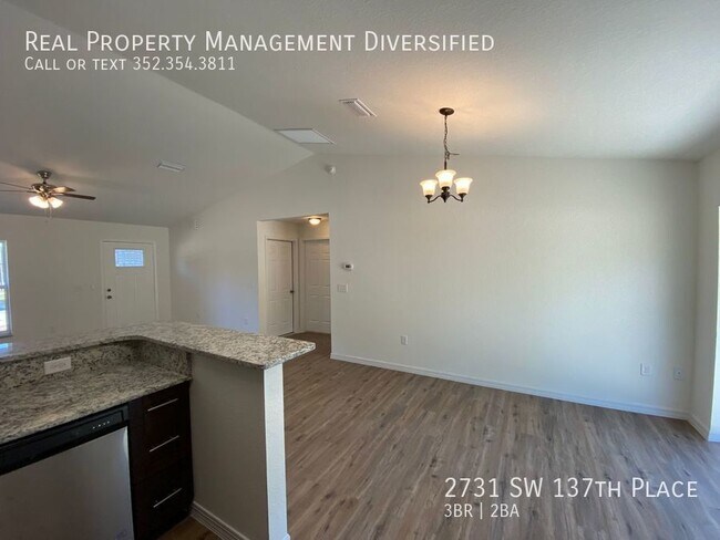 Building Photo - 2731 SW 137th Pl