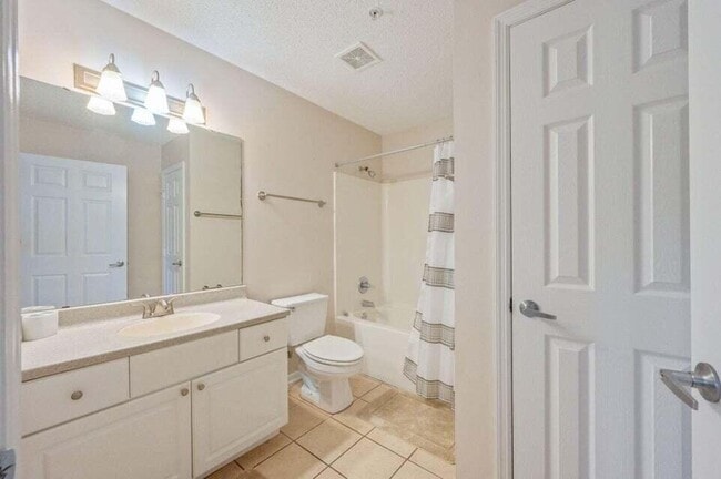 Building Photo - 4276 Calinda Ln