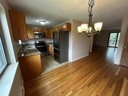 Primary Photo - 94 Charles River Rd