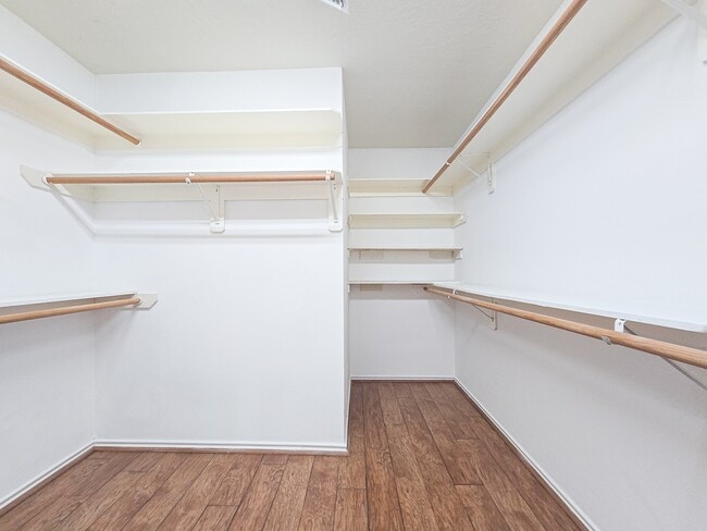 Building Photo - 12230 Cypress Shores Dr