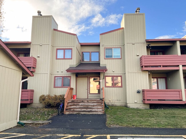 Building Photo - 10260 Jamestown Dr