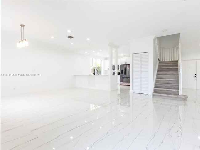 Building Photo - 797 Vista Meadows Dr