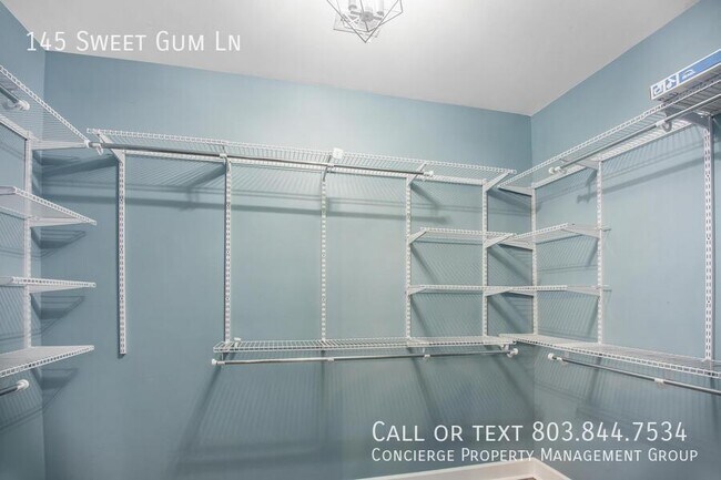 Building Photo - 145 Sweet Gum Ln