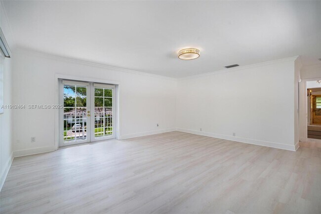 Building Photo - 1457 Certosa Ave