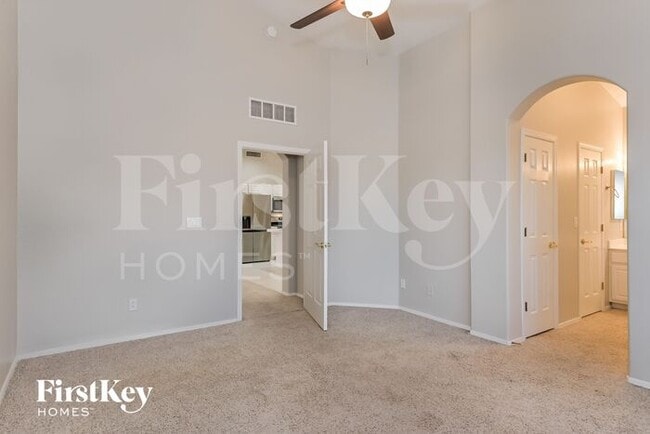 Building Photo - 3331 N Diamond Butte Way