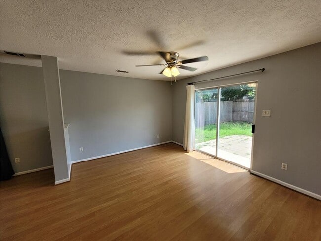 Building Photo - 19410 Cavern Springs Dr