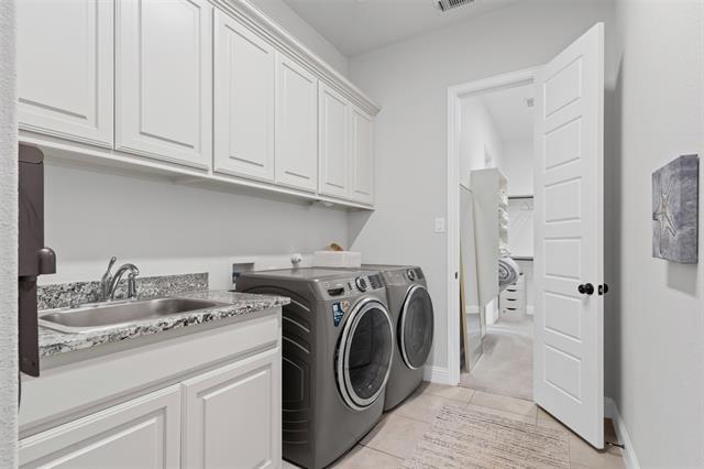 Building Photo - 6806 Vicuna Cir