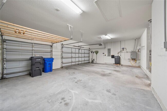 Building Photo - 18214 Stillwell Ln