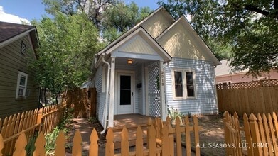 Building Photo - 3012 W Pikes Peak Ave