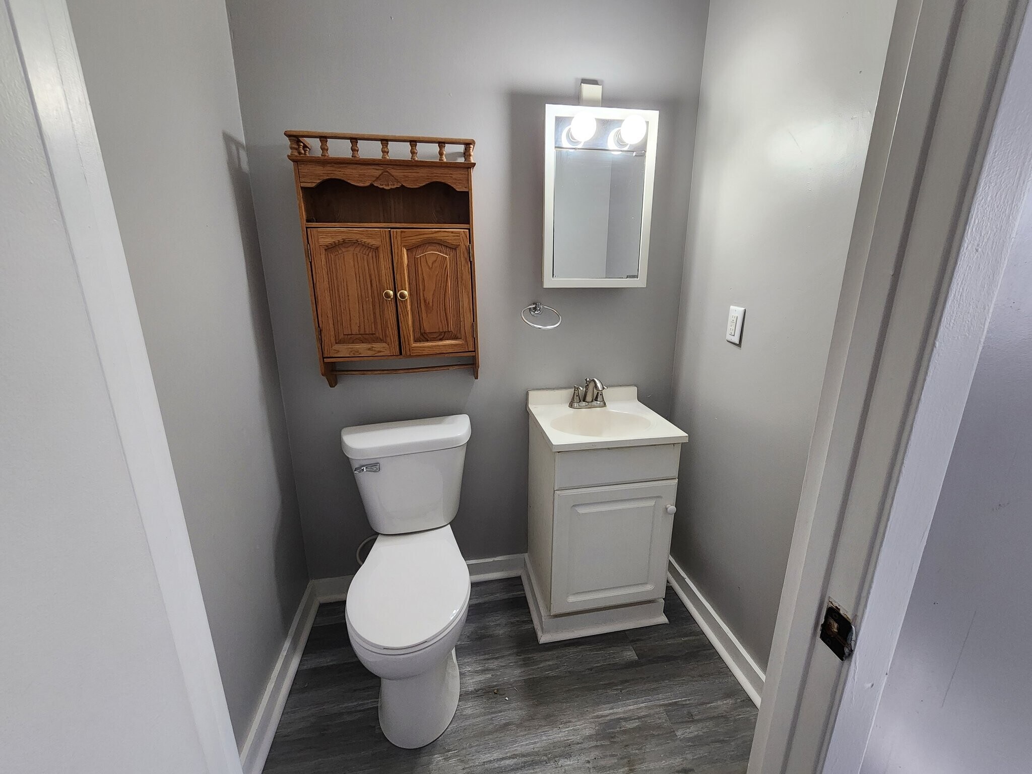 Building Photo - 1012 E 15th St