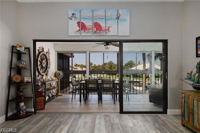 Building Photo - 15489 Admiralty Cir