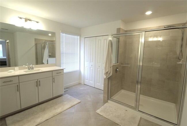 Building Photo - 15233 Sea Salt Wy