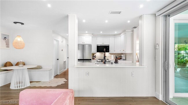 Building Photo - 4712 Mi Casa Ct