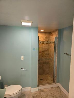 Building Photo - Upscale beautiful and spacious 3-bedroom, 2.5-bathroom apartment Oakland/Shadyside area