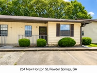 Building Photo - End Unit 2BR/2BA One-Level Condo with Screened Porch in Powder Springs