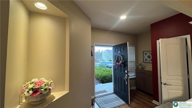 Building Photo - 8536 Mayfair Ct