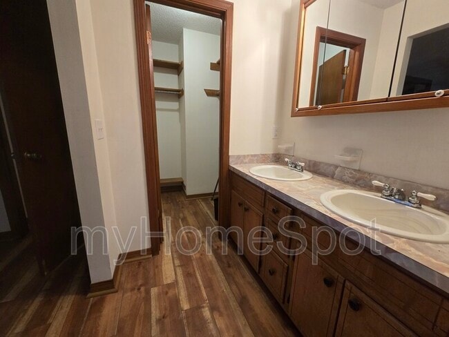 Building Photo - 2457 Cavalla Loop