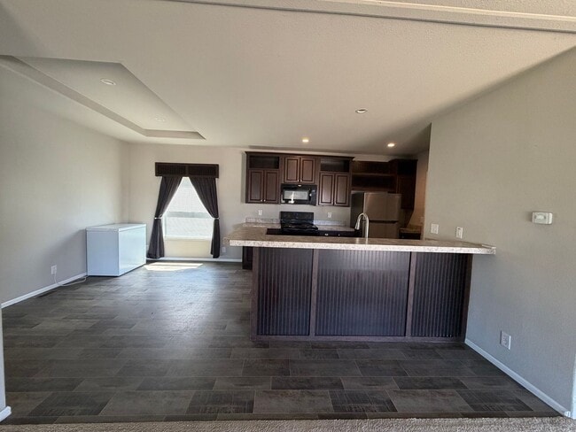 Building Photo - Stunning home with EVERYTHING you could want!