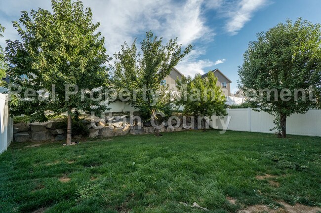 Building Photo - 3621 W Plymouth Rock Cv